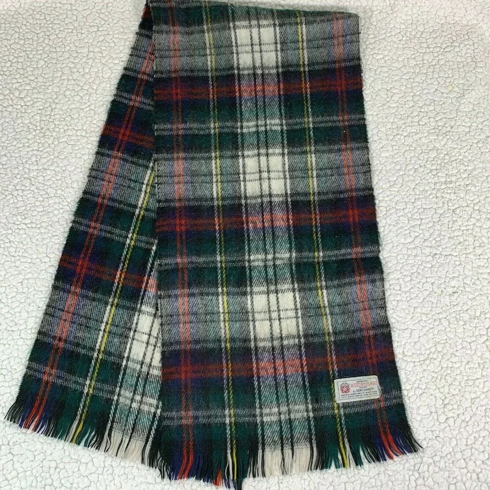 Vintage Scottish Berkshire Tartan Plaid Scarf Academia Preppy Cozy